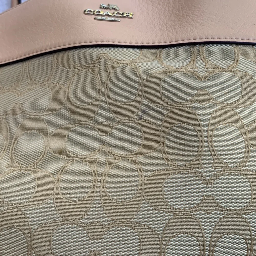 Coach signature satchel bag